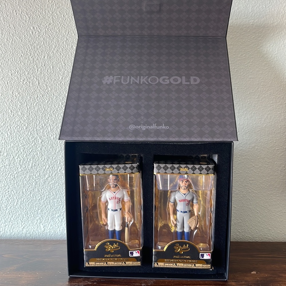Jose Altuve - NEW Funko Premium Figure - MLB - GOLD Collection
